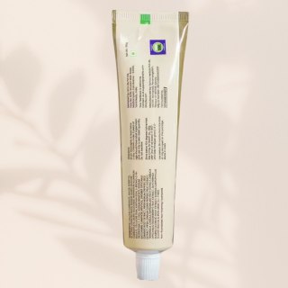150 g pflanzliche Zahnpasta (frei von Parabenen, Fluorid, SLS und SLES)