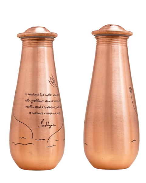 Kupferwasserflasche mit einem Zitat von Sadhguru *Inhalt 700 ml