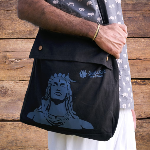 Shivanga Jolna Bio-Tasche mit Knopfverschluss Shivanga Jolna Bio-Tasche mit Knopfverschluss