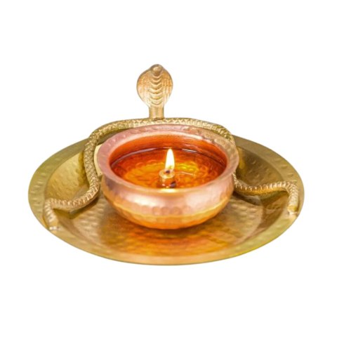 Schöne Lampe mit ISHA (Gehämmerte Lampe mit Schlange)