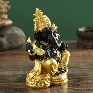 BLACK GANESHA Die Verkörperung von Intelligenz und Balance * Namaskaram Collection