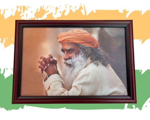 Gerahmtes Foto Sadhguru ISHA - 25x17,5